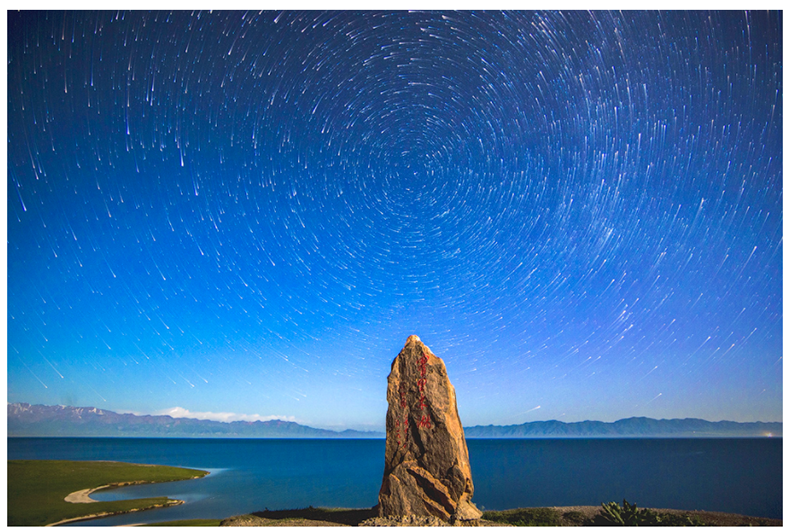 賽里木湖星空露營地